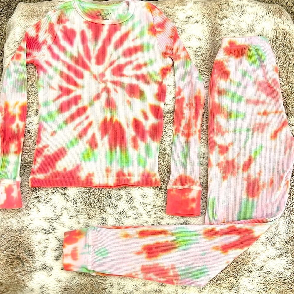 Custom Tie Dye Pajamas made w Rene Rofe brand pajama girls size Lg 10/12